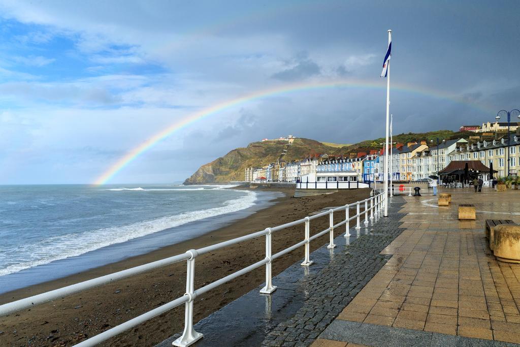 Sea View Ar Lan Y Mor Luxury Apartment Aberystwyth Zewnętrze zdjęcie